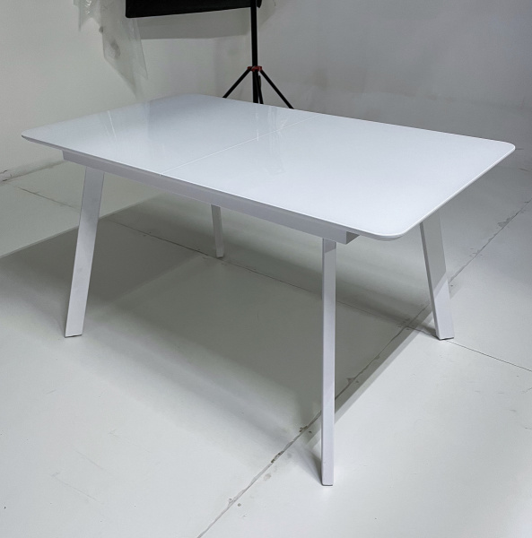 Стол АРУБА 140 Белый, стекло / белый каркас М-City