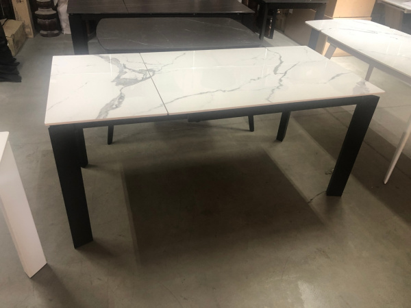 Стол CORNER 120 GLOSS STATUARIO WHITE SINTERED STONE / BLACK М-City